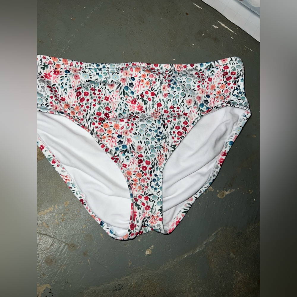 Large swim bottoms